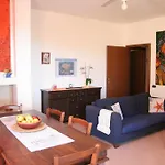 Casa Di Marco サンニコーラ