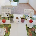 Casa Di Marco ベッド・アンド・ブレックファスト サンニコーラ