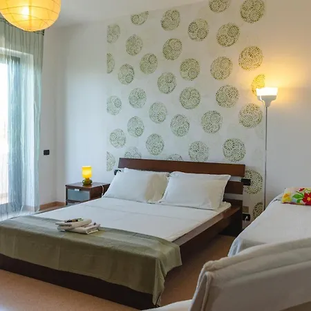 Casa Di Marco Oda ve Kahvaltı Sannicola
