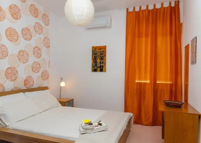 Bed & Breakfast Casa Di Marco 3*